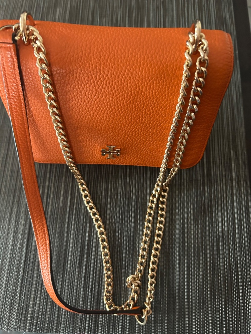 Tory Burch Carter Shrunken Shoulder Bag - Picture 2 of 7